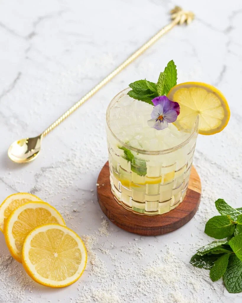 Lemon Mint Sparkling Drink