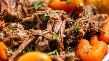 Crockpot Chuck Roast with Vegetables