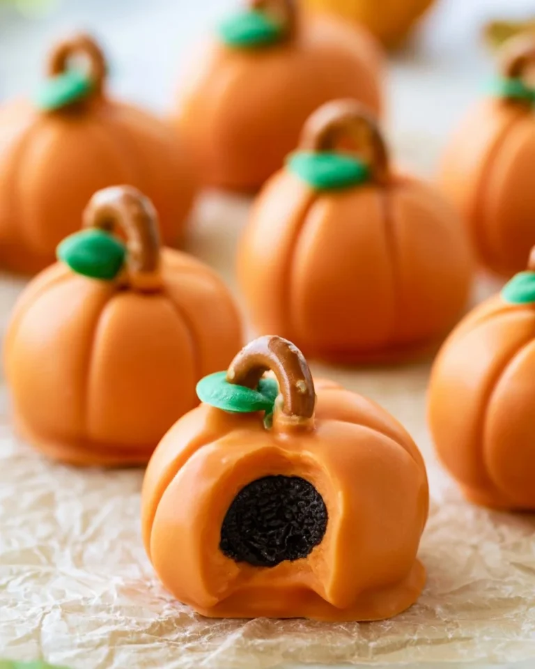 No-bake pumpkin shaped Oreo balls for a festive fall treat